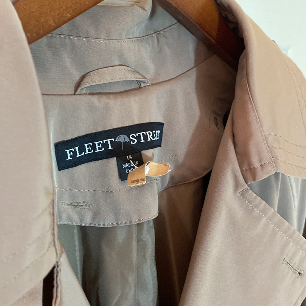 Vintage Fleet Street Trench coat raincoat size 14 belted - Picture 2 of 14